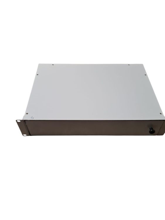 Vista adicional de ODF 48 CORES con Adaptadores APC/UPC  - APERTURA LATERAL  (BLANCO)