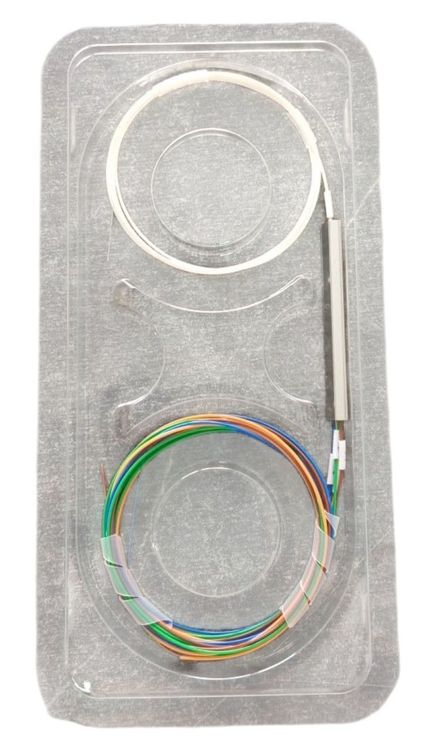 Splitter FUSION(CON CHAQUETA) 1x4 Fiber 0.9mm 1M