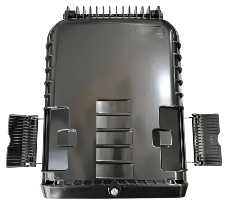 Vista adicional de NAP 16 CUADRADA  PUERTA VERTICAL CON PUERTOS REDONDO - 1X8 SPLITTER + ADAPTADORES APC