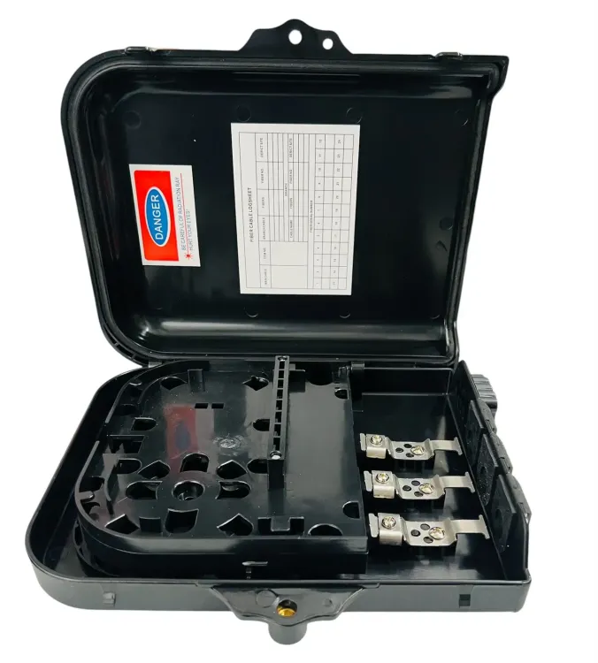 Vista adicional de NAP 1x 8  IP65 vacia NEGRA