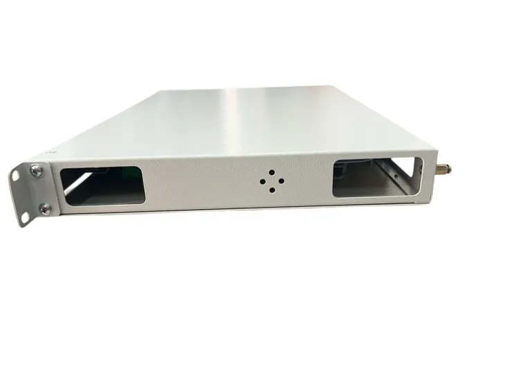 Vista adicional de ODF 24 CORES con Adaptadores APC/UPC  - APERTURA LATERAL  (BLANCO)