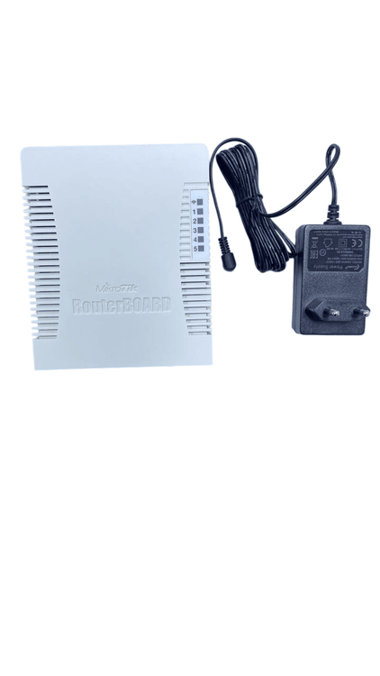 Vista adicional de MikroTik RB951G-2HnD | PUERTOS GIGA